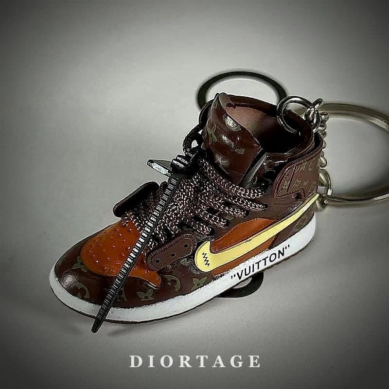 Chaveiro Nike x LV Edition